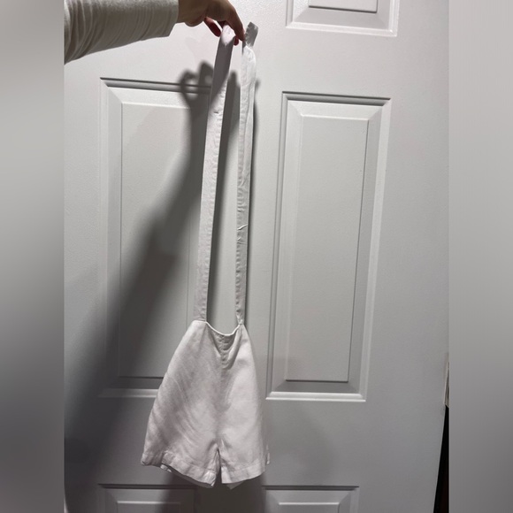 Edgehill Collection White Linen Shortall Overalls Size 18 Month Adjustable Strap - Picture 10 of 16